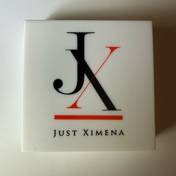 Just Ximena Highlighter in Sunkissed - Picture 2 of 5